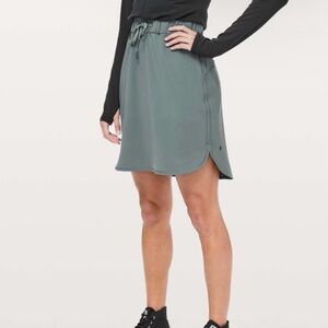 Lululemon ‘On The Fly’ Skirt Sz 4